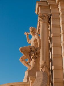 Le Palais Longchamp et ses statues