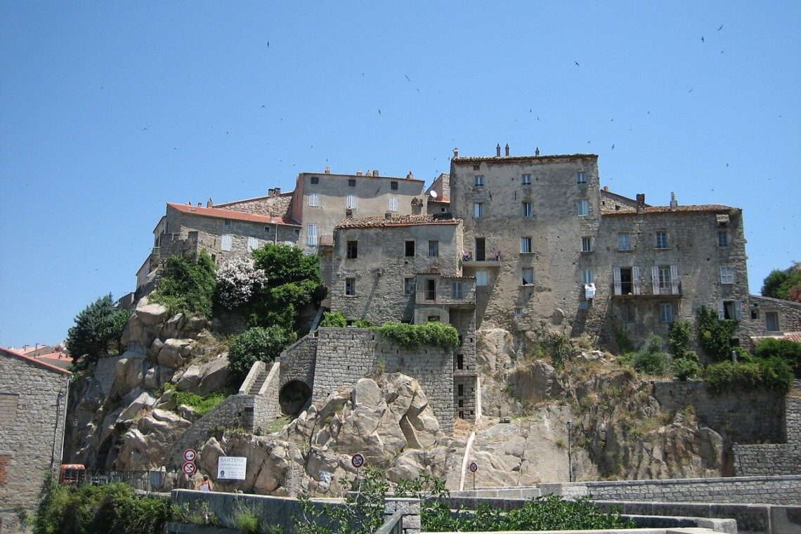 Fortifications tourisme Sartène